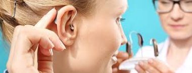 Solo la mitad de los españoles llevaría audífonos si le detectaran pérdida auditiva